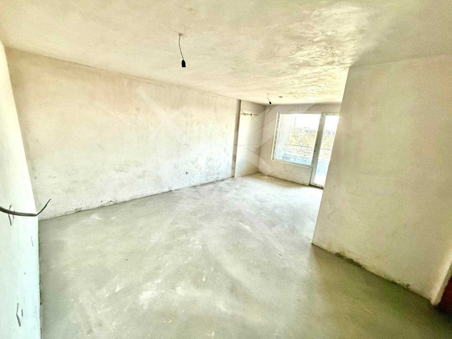 Продава се Тристаен апартамент в Бургас, Славейков - 120 кв.м за 872 €/кв.м - Снимка #6