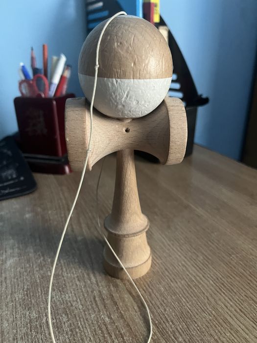 Kendama USA Contrast