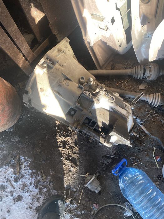 Продам запчасти на бмв е34 2.5