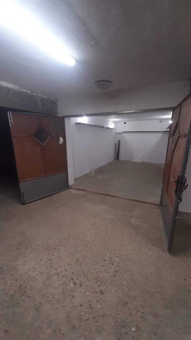 Дава се под наем Гараж / Паркомясто в Плевен, Широк център - 16 кв.м за 80 € - Снимка #8