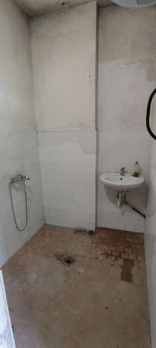 Етаж от къща в непосредствена близост до центъра на гр. Шумен