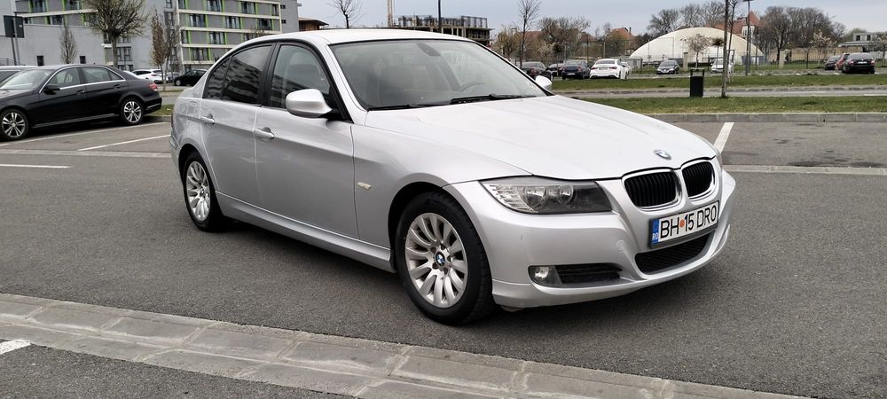BMW 3 Series 2009