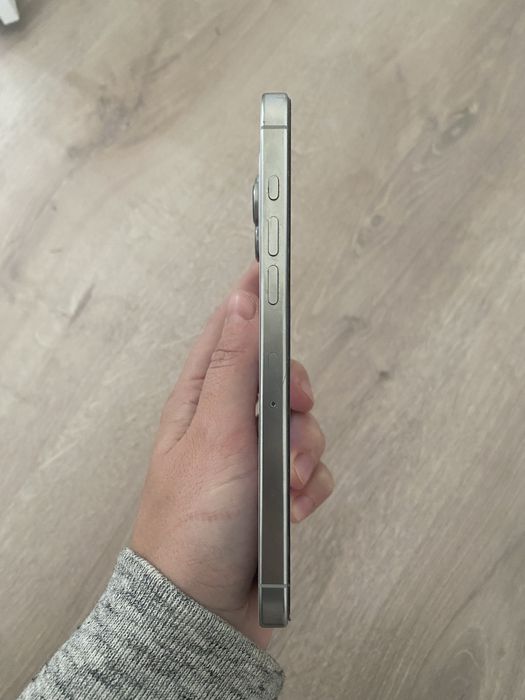 Iphone 16 pro max , impecabil !