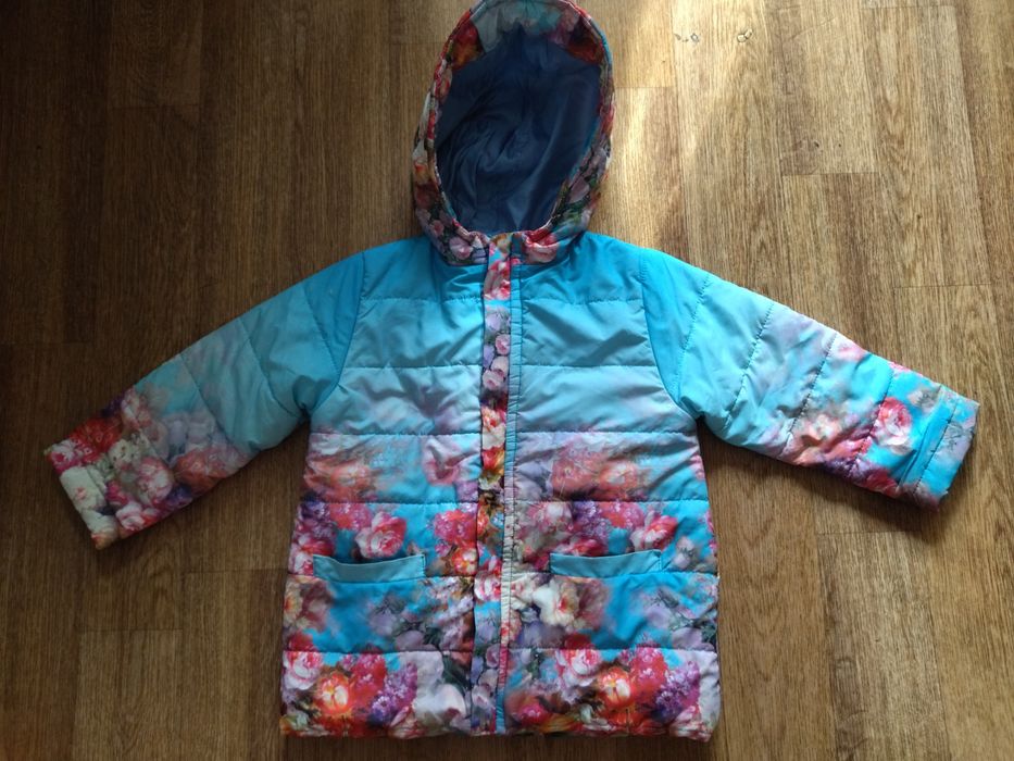 Куртки на весну 110-116 см