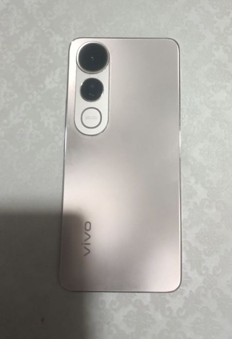 Продаю телефон Vivo v 50 lite 5G