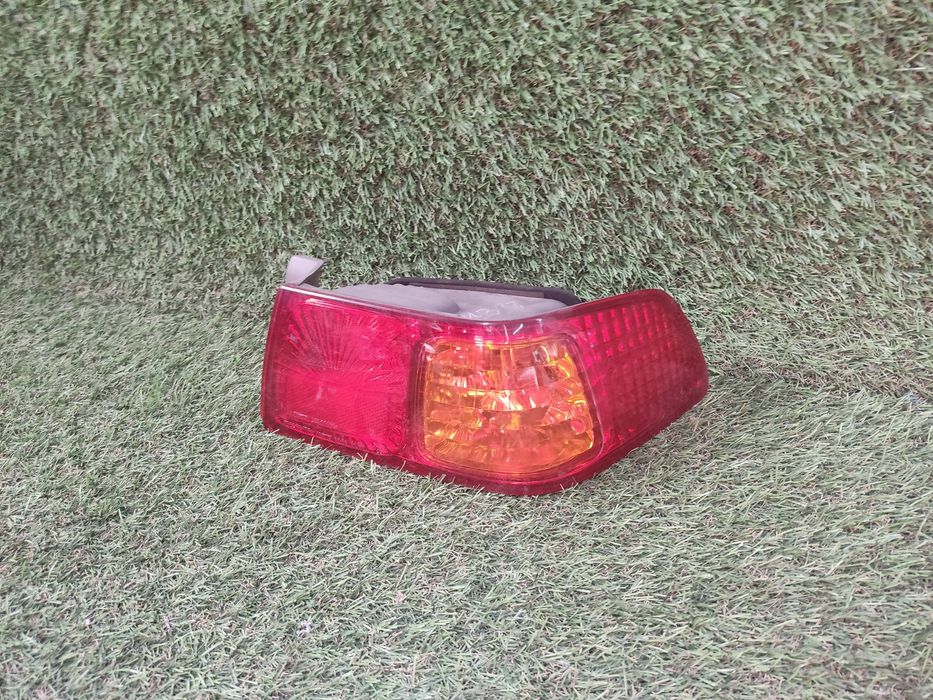 Фонарь Toyota Camry 25