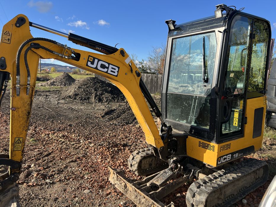 Miniexcavator jcb-19-1 din 2022