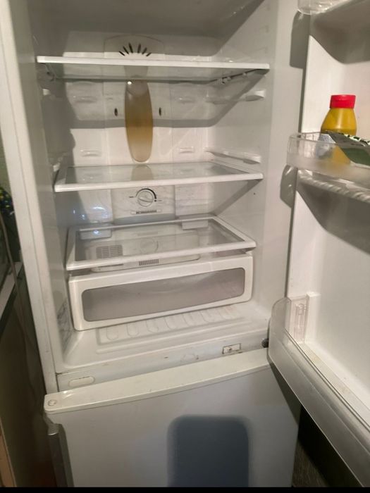 Ремонт Холодильников и морозильных камер.