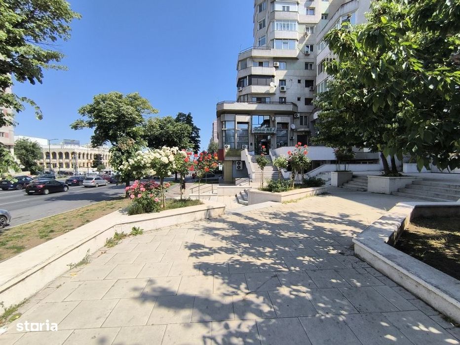 BALADA NEJ(COD03)-Birouri cu suprafete medii si parcare!