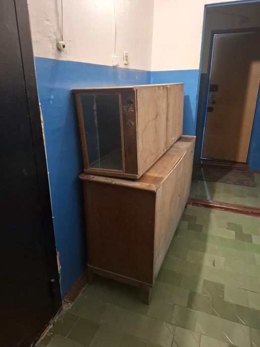 Отдам даром  шкаф