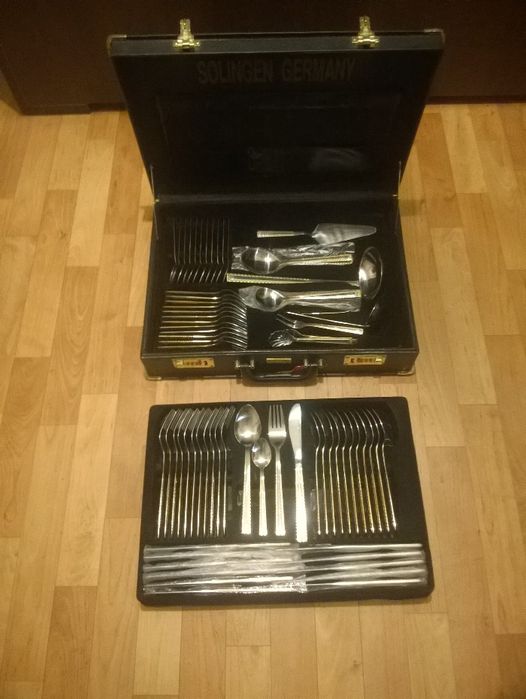 Столовые и чайные приборы Solingen, набор.