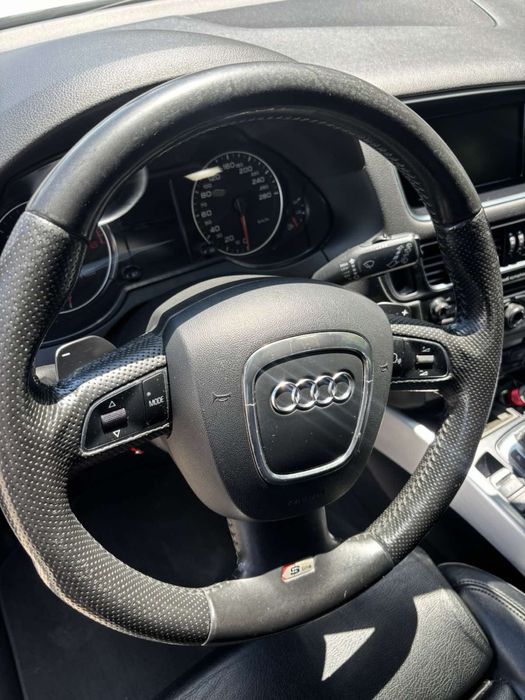 Audi Q5 4x4 2000 кубика S line