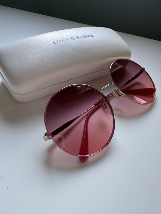 Слънчеви очила на Calvin Klein Jeans