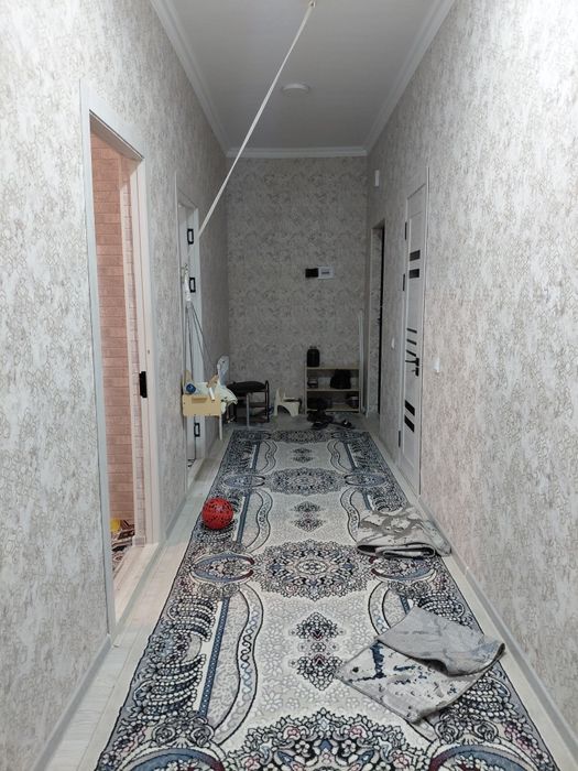 Uy bor zudlik bilan sotiladi 74 kv 2 xonali 37 300$ kami bor