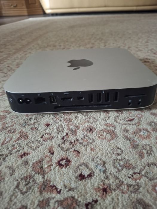 Apple Mac mini(2010)
