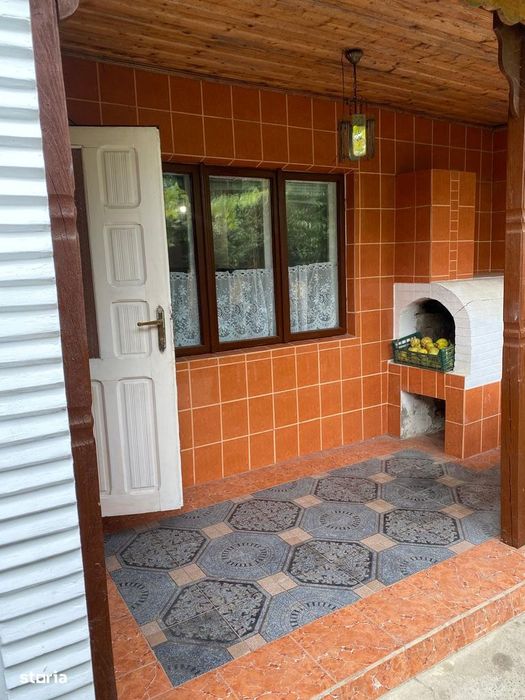 De vanzare casa in Roman, suprafata 150mp, teren de 456mp, 85000euro