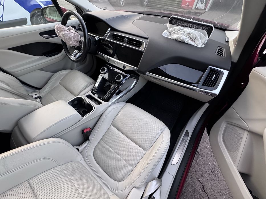 Jaguar i Pace EV400 2020 avariat