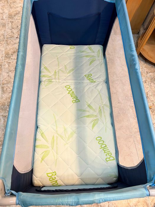 Бебешка кошара синя