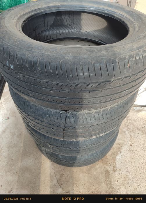 Продаю шины в комплекте 4 шт