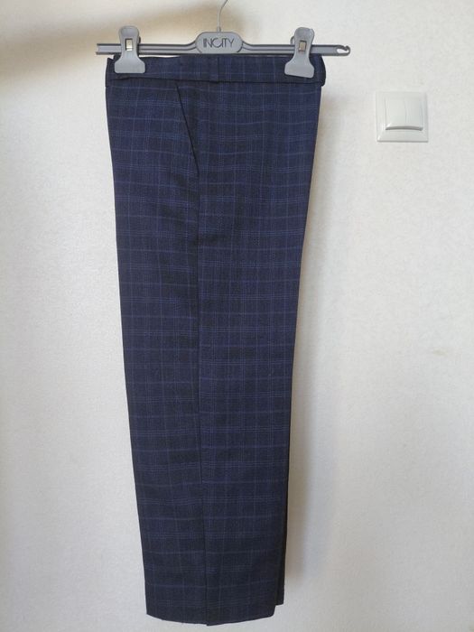 Продам костю тройку