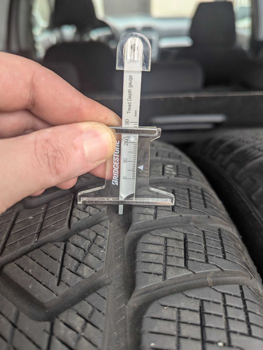 4 бр зимни гуми Pirelli Scorpion Winter 235/55/19" DOT 22 нов внос
