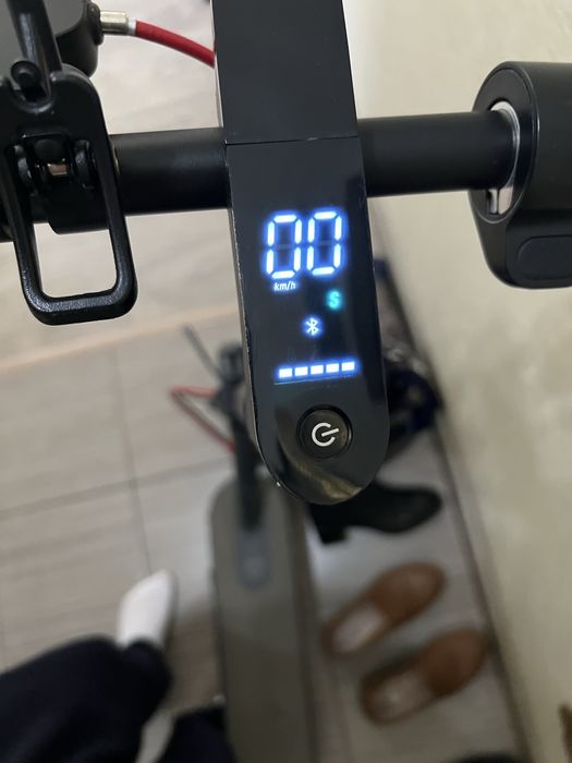 Электросамокат ксиоми м365 про