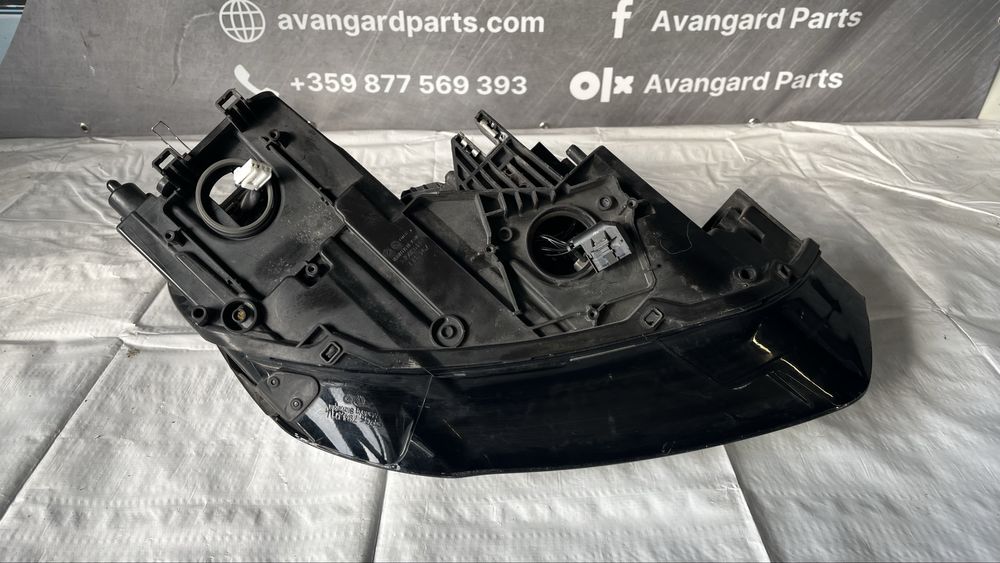 Десен и ляв фар Audi A1 (2016-2018)