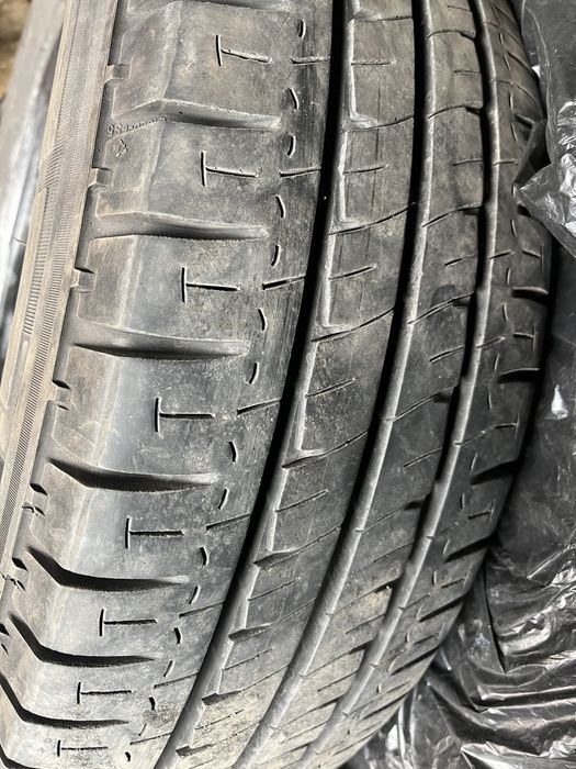 Летни бусови гуми mishelin  215/70R15C