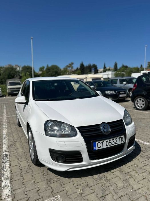 Продавам VW Golf 1,9 2008 г.