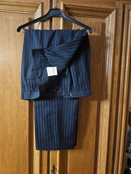 Costum clasic barbati