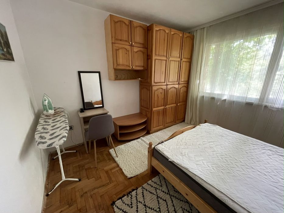 Дава се под наем Тристаен апартамент в Стара Загора, Била - 80 кв.м за 298.86 € - Снимка #2