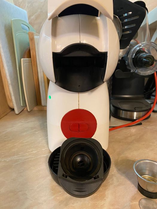 Кафемашина Nescafe Piccolo xs