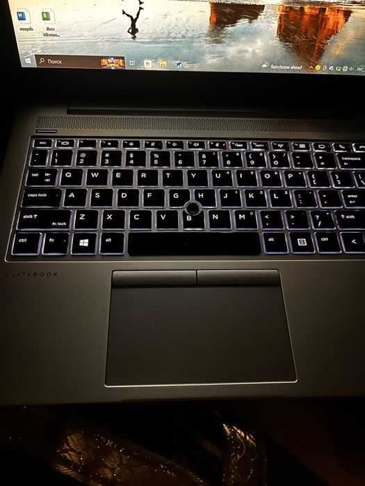 Noutbuk Hp  elitebook