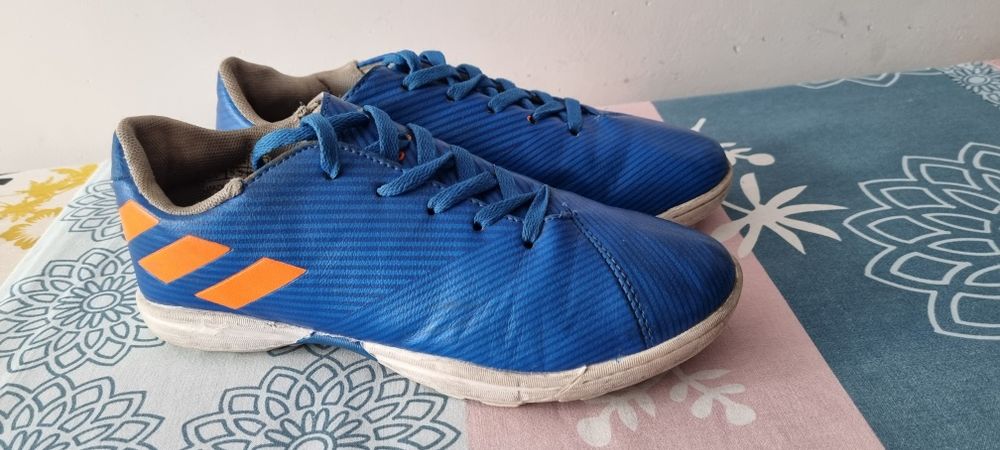 Бутсы детские 37 р