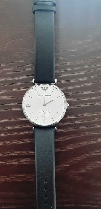Whatches Ceiko 5 и 1 часовкик Emporio Armani нов
