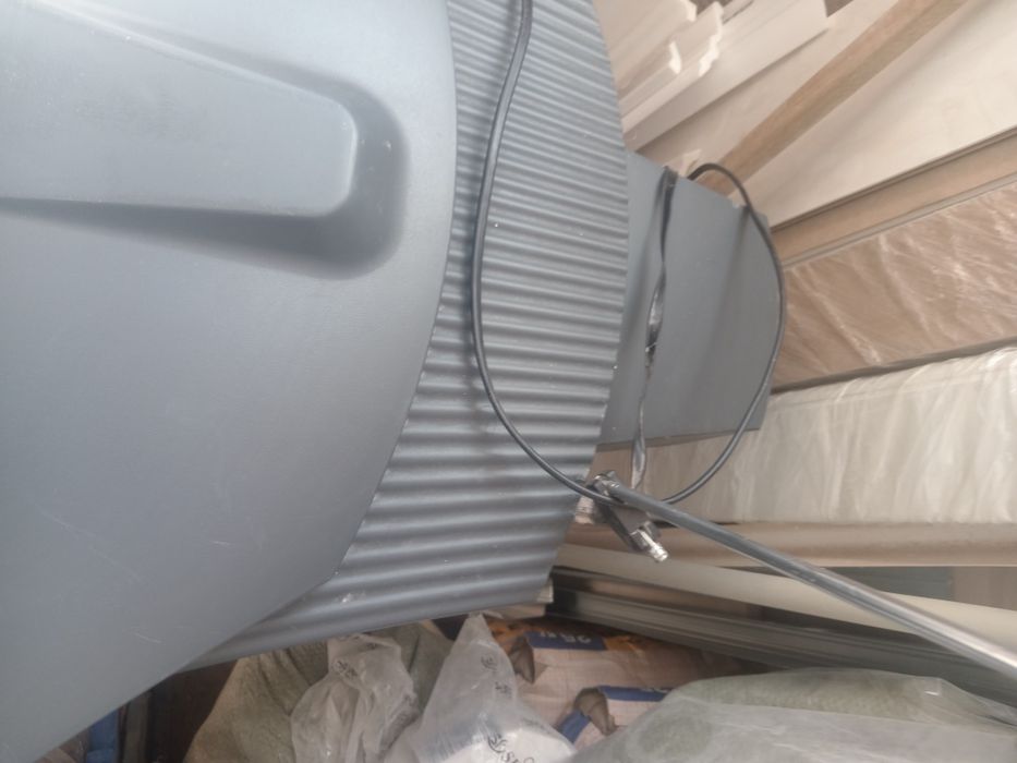 телевизор LG старый