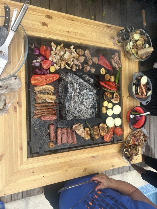 Restaurant ZOUK pentru evenimente : pachet basic: 1600 lei 40 persoane