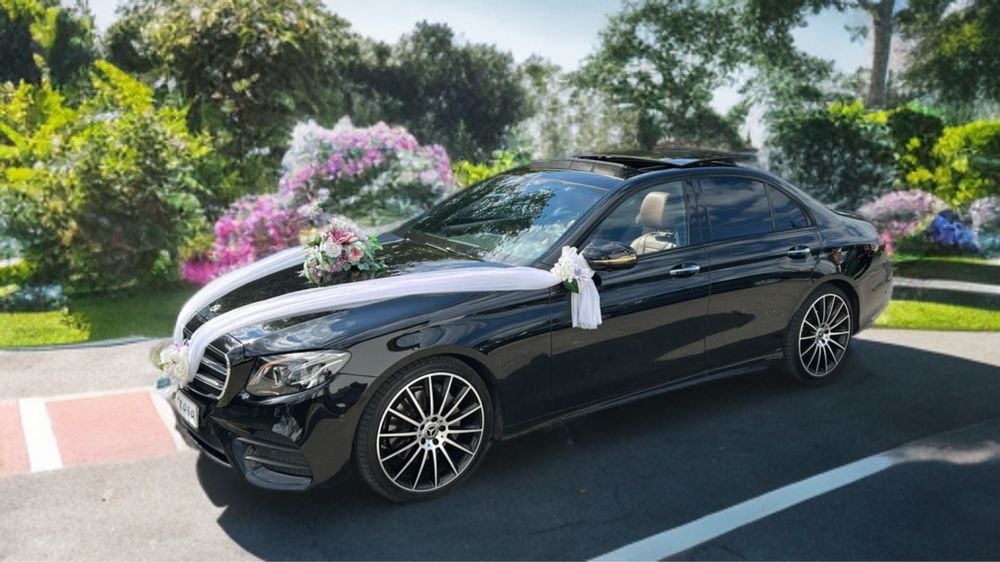 Inchiriez masina pentru evenimente