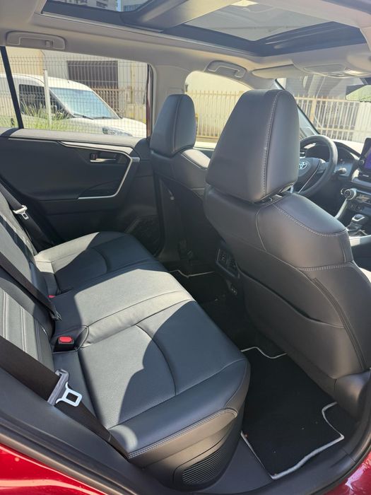 TOYOTA RAV4 2024 — imagine 8