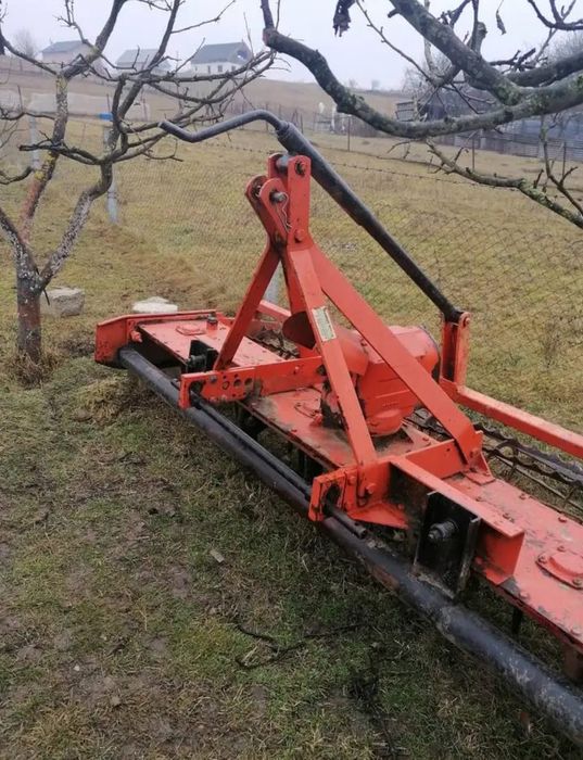 Freză pământ Rowan