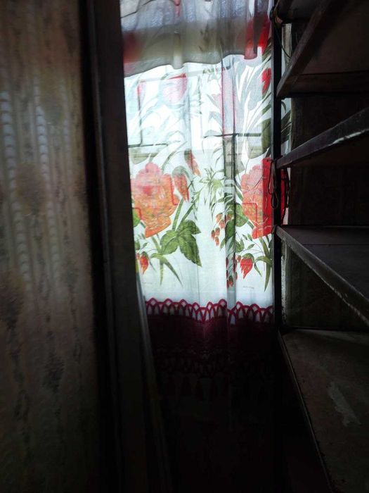 Продается своя 3/3/4 квартира