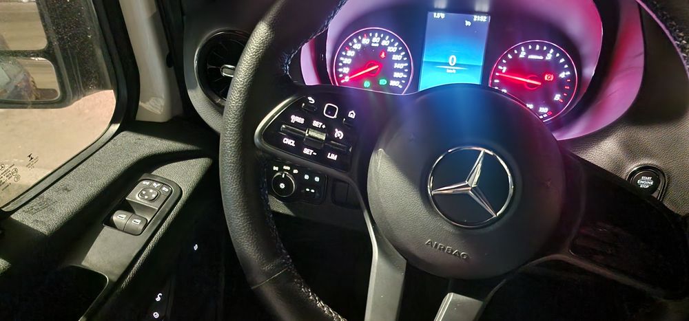 Mercedes Benz Sprinter