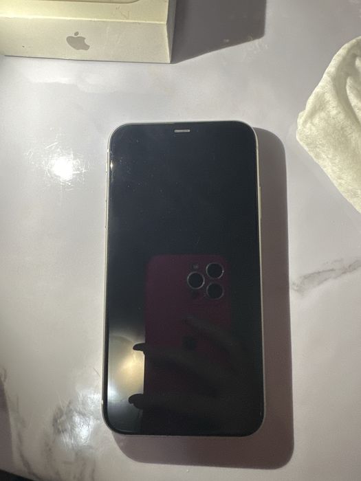 iPhone 11 , белый , на 128 гб