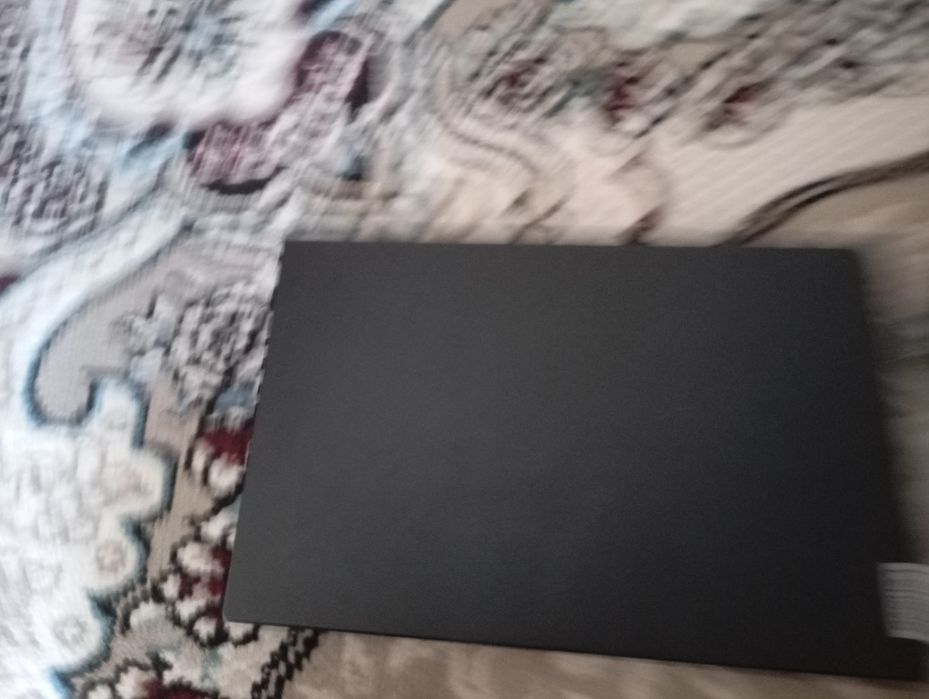 Lenovo rusumdagi kompyuter