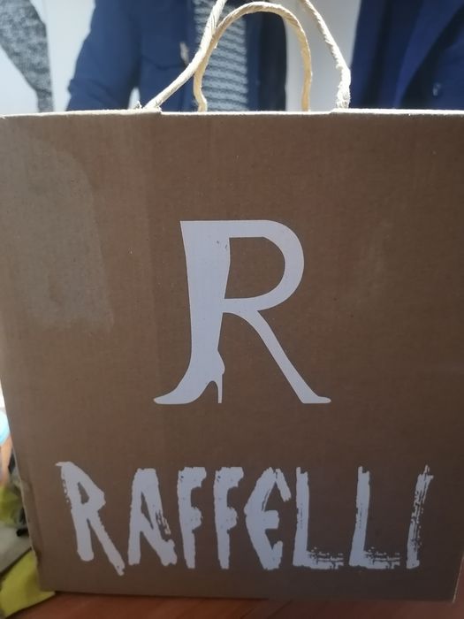 Продам сапоги женские