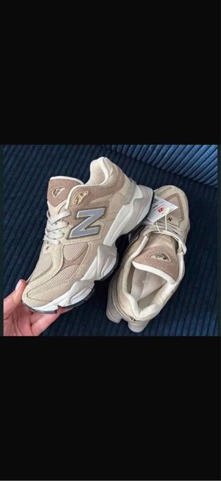 Adidasi new balance 9060
