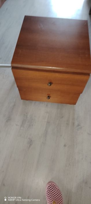 Продам спальный гарнитур