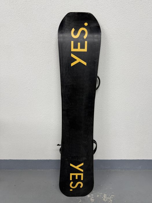 placa snowboard yes dicey L156cm 2023/2024
