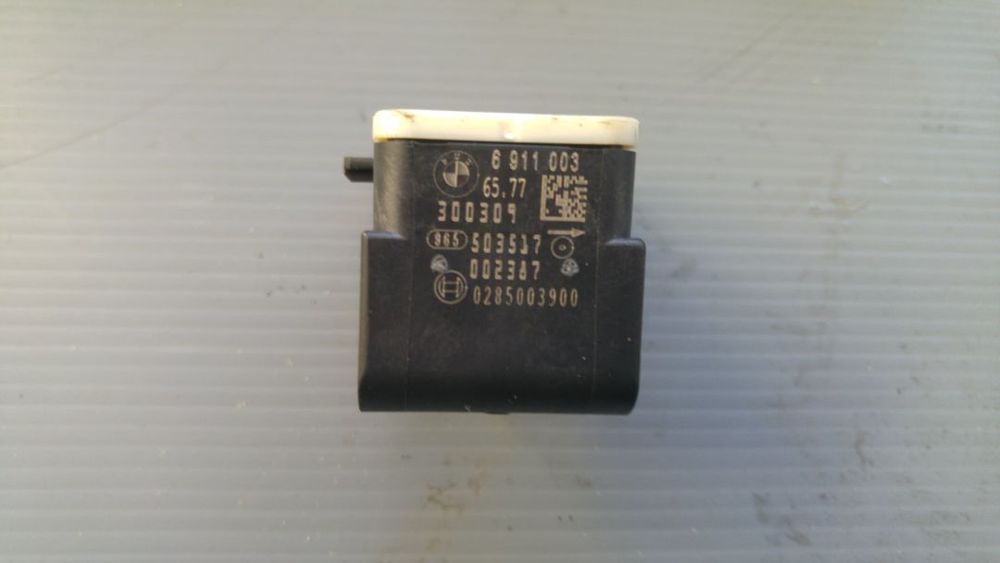senzor impact bmw e90 6911003