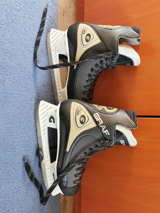 Коньки Graf 42 размер